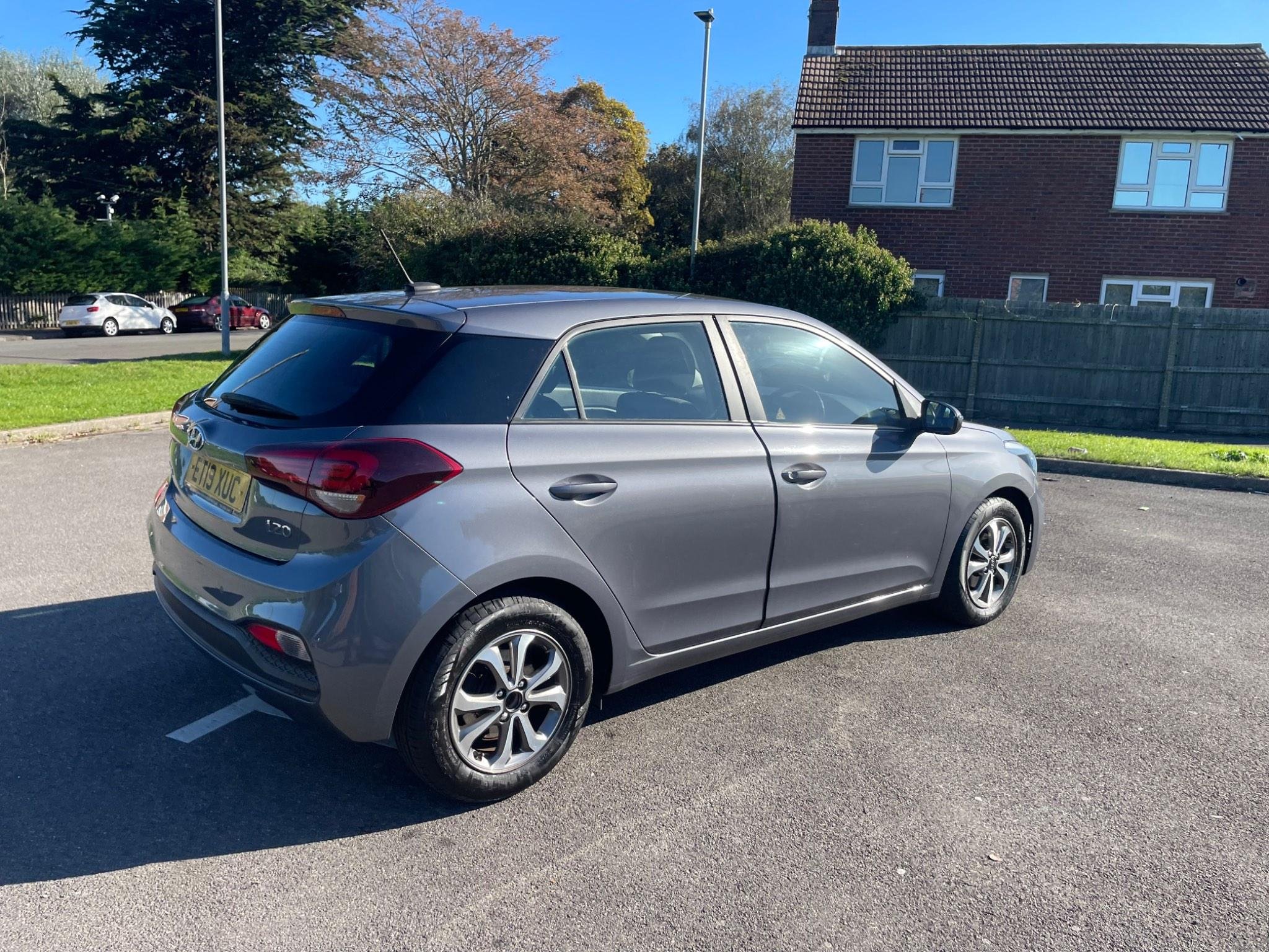 Used 2019 Hyundai i20 1.2 SE Launch Edition Euro 6 (s/s) 5dr for sale